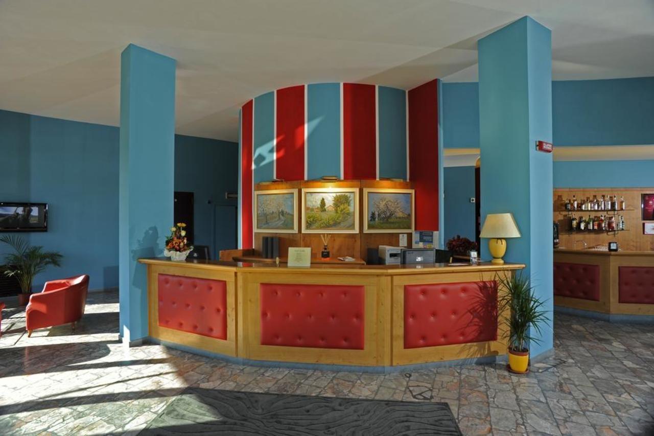 רג'לו Hotel Europa מראה חיצוני תמונה