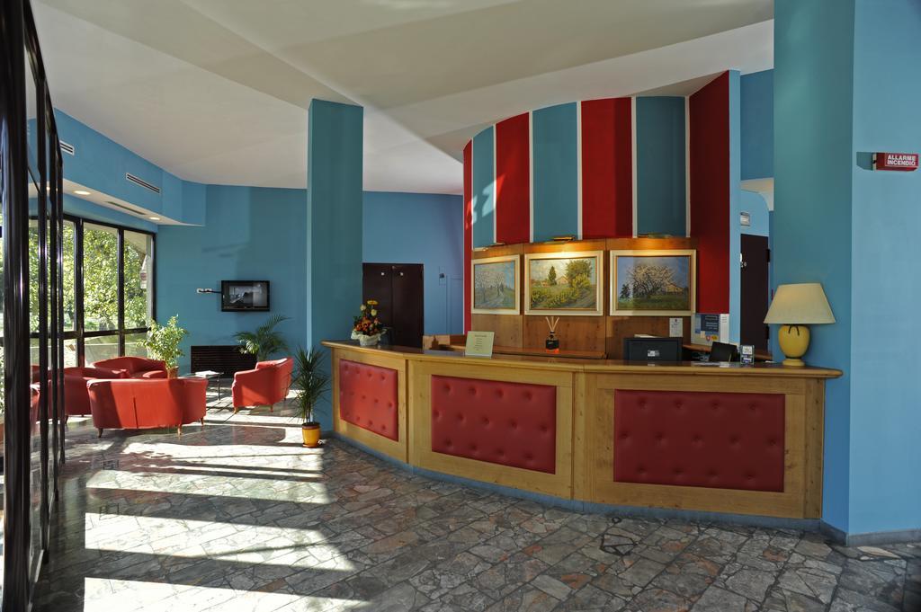 רג'לו Hotel Europa מראה חיצוני תמונה