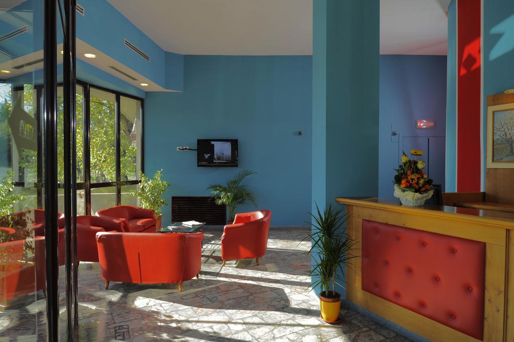 רג'לו Hotel Europa מראה חיצוני תמונה