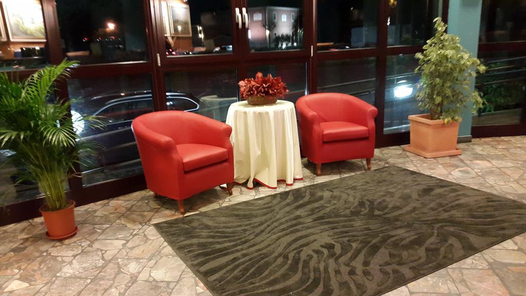 רג'לו Hotel Europa מראה חיצוני תמונה