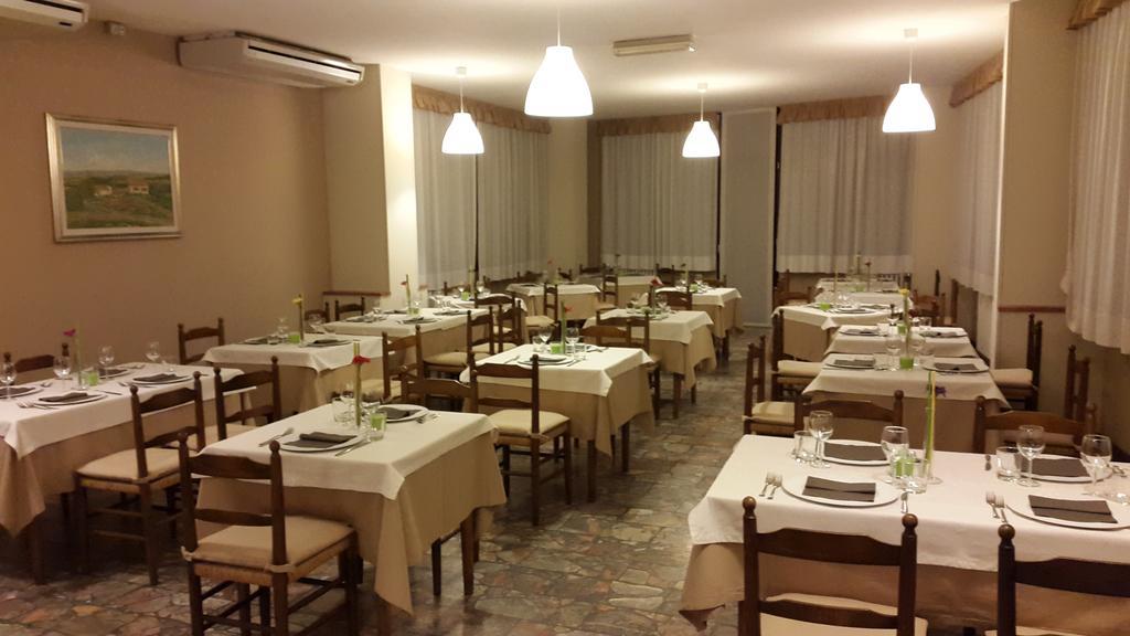 רג'לו Hotel Europa מראה חיצוני תמונה