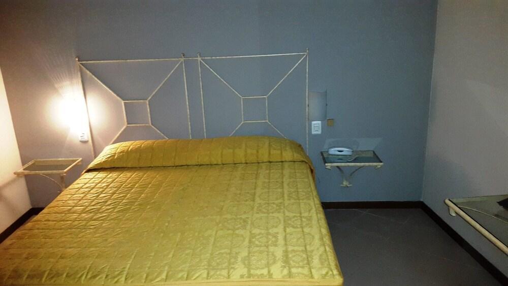 רג'לו Hotel Europa מראה חיצוני תמונה