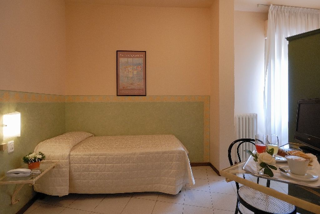 רג'לו Hotel Europa מראה חיצוני תמונה